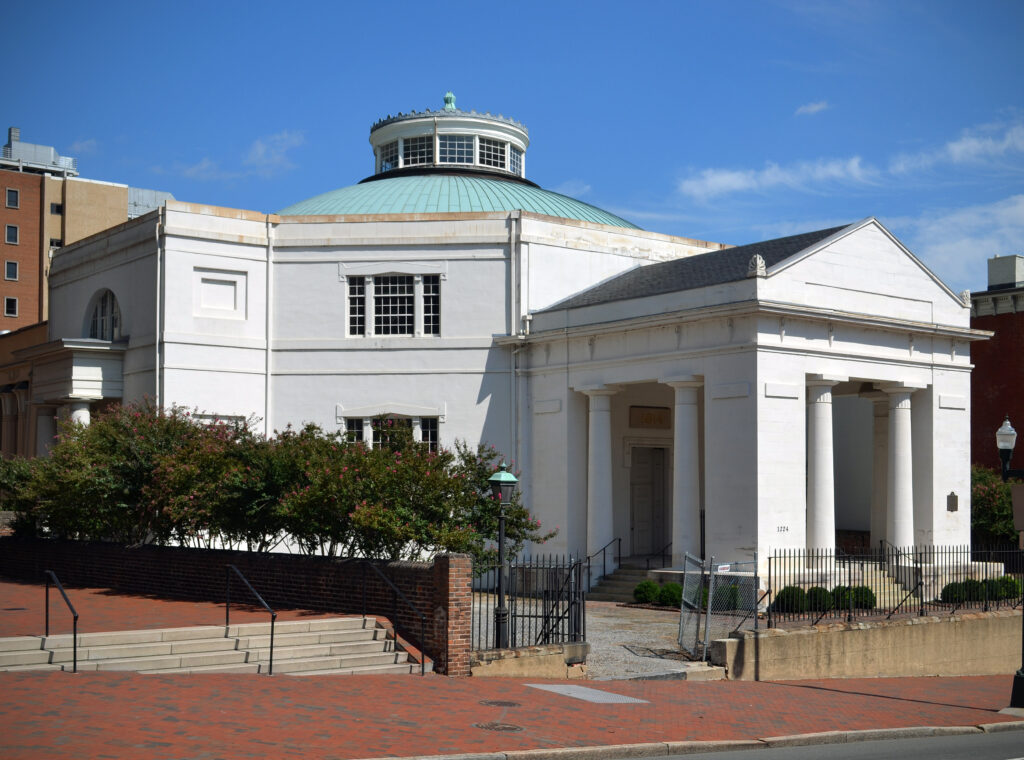 Monumental Church in Richmond, Virginia, built to memorialize victims of the 1811 Richmond Theatre fire.